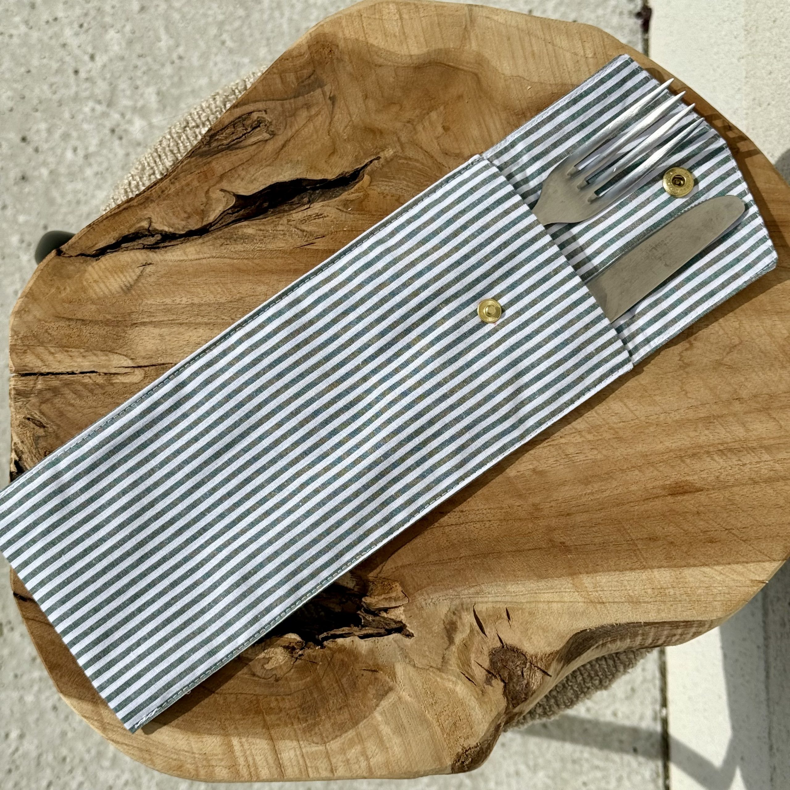 Etui à couverts rayures