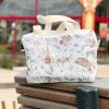 Lunch Bag Enfant Personnalisée sur un banc